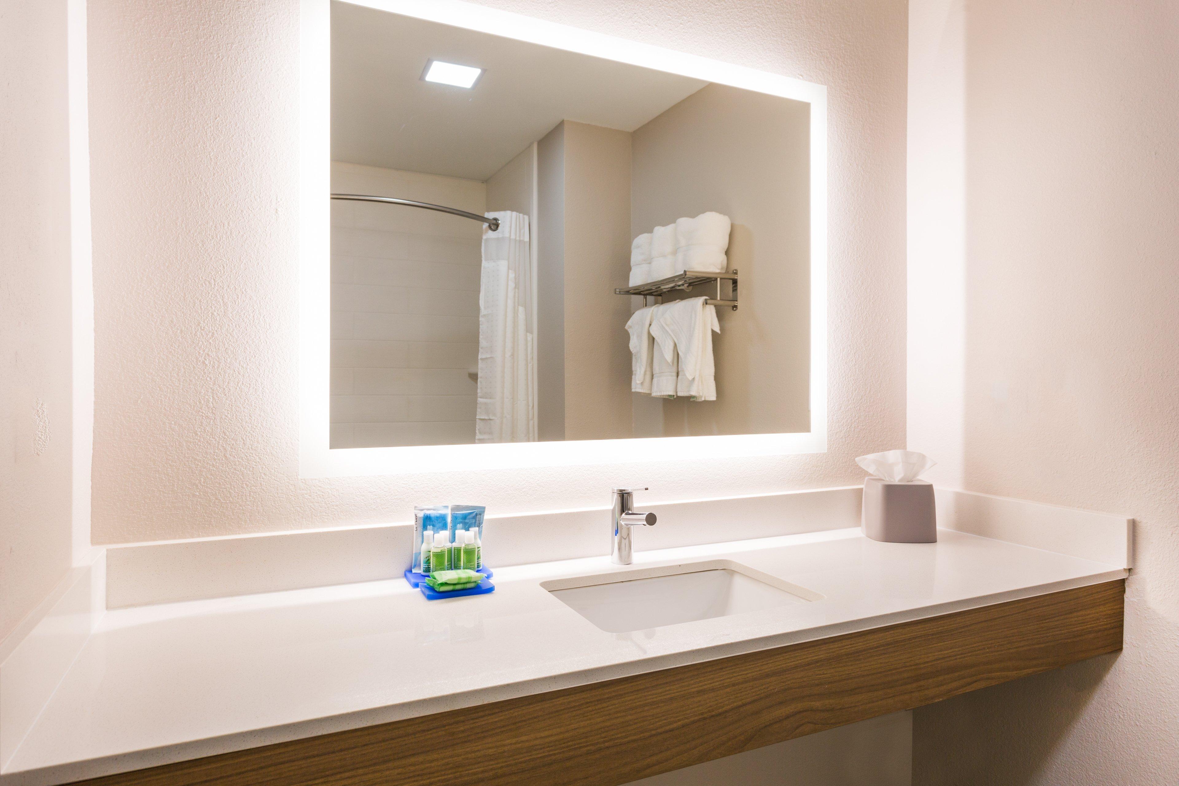 Holiday Inn Express - Plymouth By Ihg Exteriér fotografie