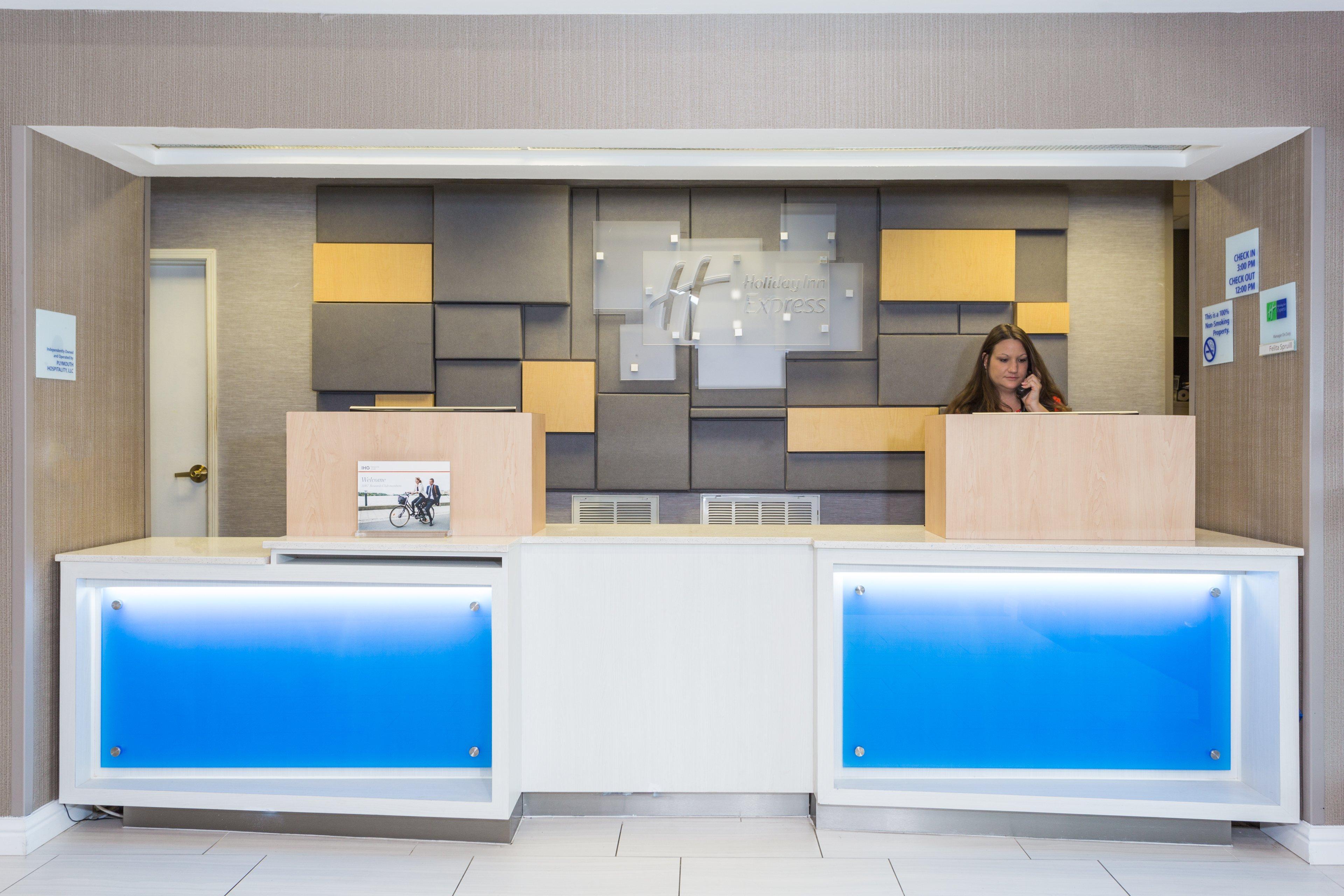 Holiday Inn Express - Plymouth By Ihg Exteriér fotografie